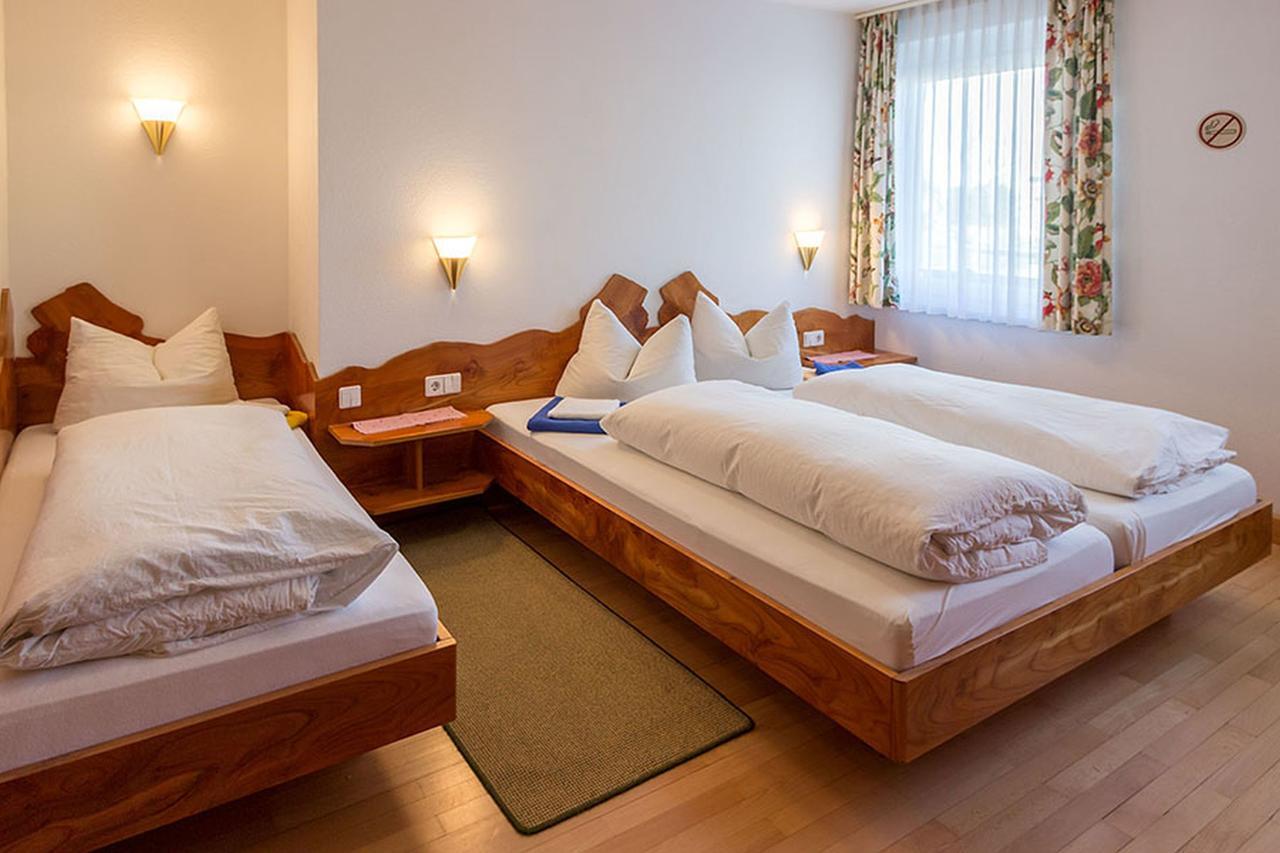 Dreibettzimmer